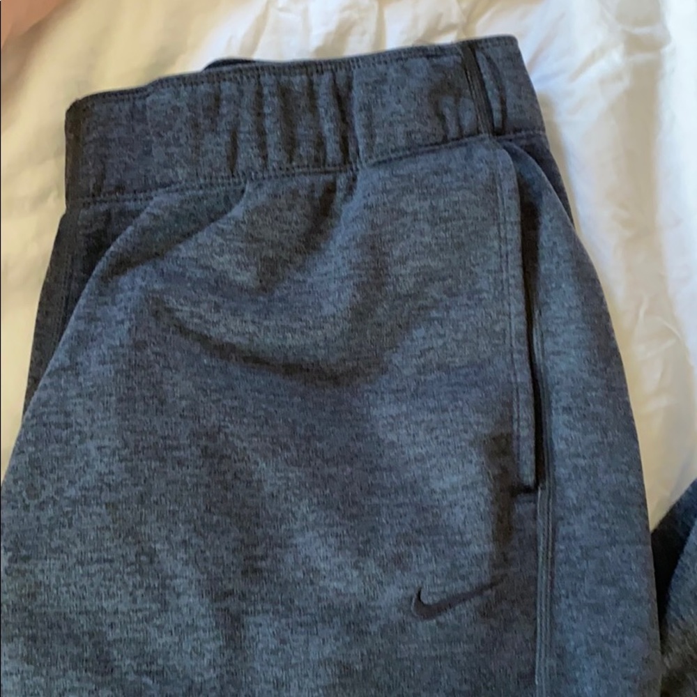 Nike sweat pants - Picture 2 of 5